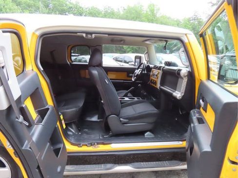 Used 2007 Toyota FJ Cruiser 4WD image 15