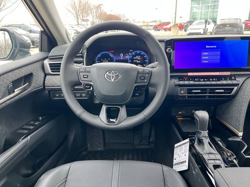 New 2026 Toyota Camry XLE image 14