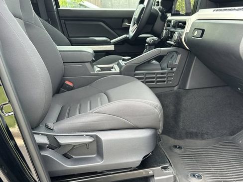 Used 2024 Toyota Tacoma TRD Sport RWD image 15