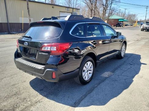 Used 2019 Subaru Outback 2.5i Premium AWD/4WD image 5