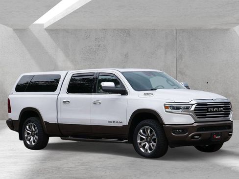 Used 2021 RAM 1500 Limited AWD/4WD image 1