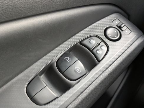 New 2025 Nissan Altima 2.5 SV image 23