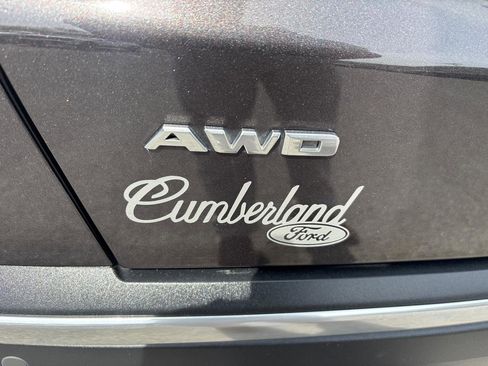 Used 2019 Cadillac XT5 Luxury image 4