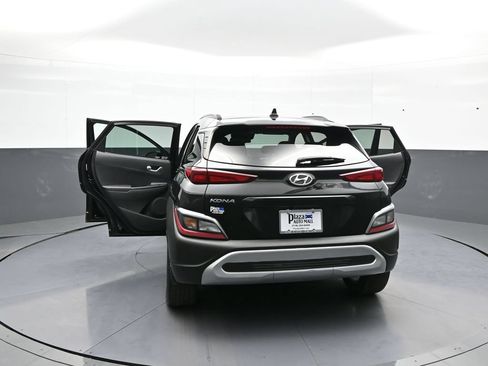 Certified 2022 Hyundai Kona SEL w/ Convenience Package FWD image 47