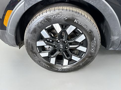 Used 2025 Hyundai Santa Cruz SE image 38