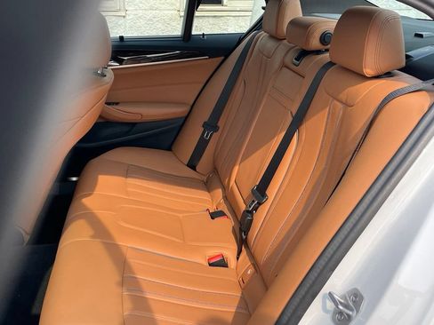 Used 2023 BMW 540i xDrive w/ Premium Package AWD/4WD image 7