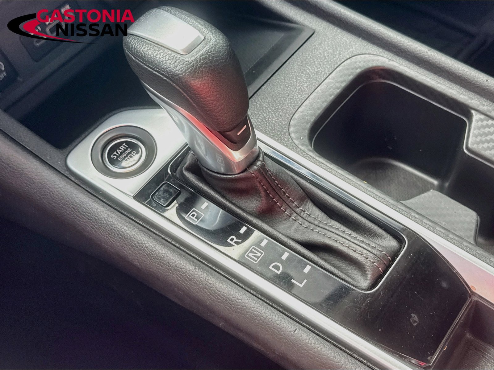 Used 2025 Nissan Sentra SV w/ All-Weather Package FWD image 21