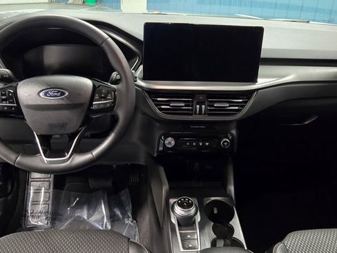 Used 2024 Ford Escape SE image 63