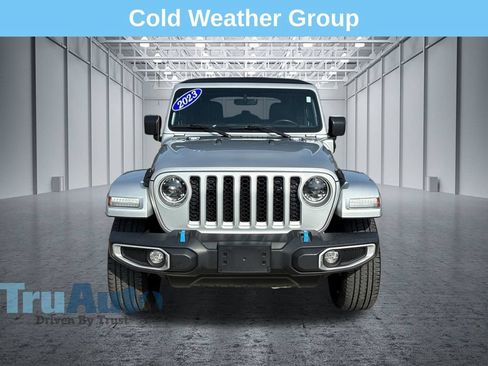 Used 2023 Jeep Wrangler Unlimited Sahara w/ Cold Weather Group AWD/4WD image 2