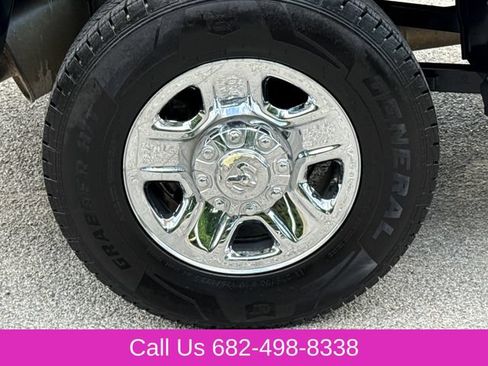 Used 2024 RAM 2500 Tradesman w/ Chrome Appearance Group AWD/4WD image 10