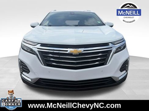 Used 2022 Chevrolet Equinox Premier FWD image 2