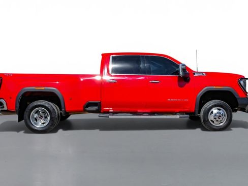 Used 2020 GMC Sierra 3500 SLT w/ SLT Premium Plus Package image 5