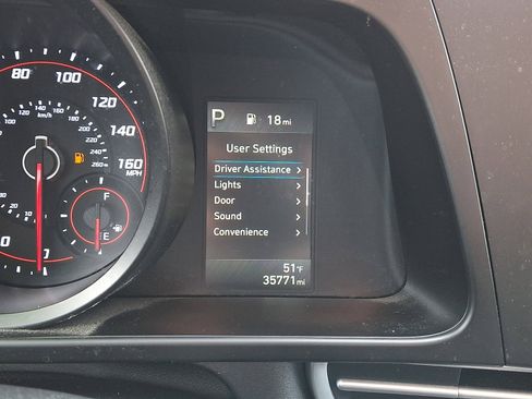 Certified 2023 Hyundai Elantra SEL image 17