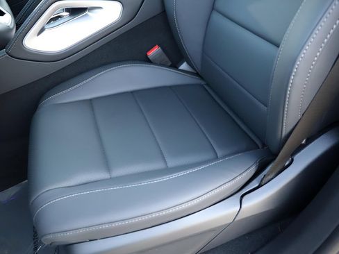 Certified 2026 Mercedes-Benz GLE 350 4MATIC image 31