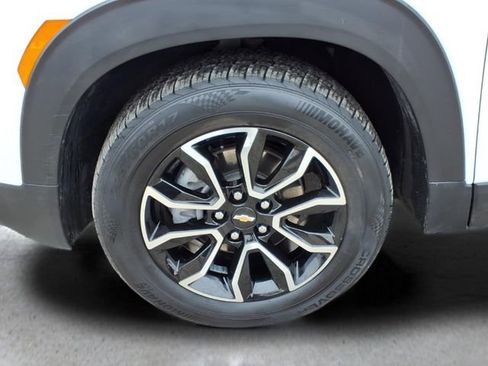 Used 2022 Chevrolet TrailBlazer ACTIV image 10