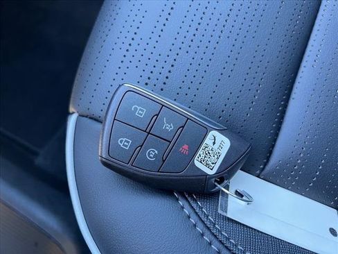 New 2025 Buick Enclave Sport Touring w/ Power Package image 22