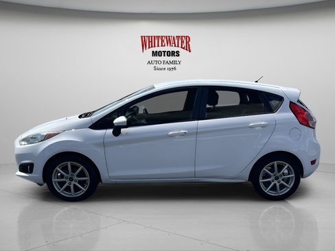 Used 2019 Ford Fiesta SE w/ Equipment Group 201A image 2