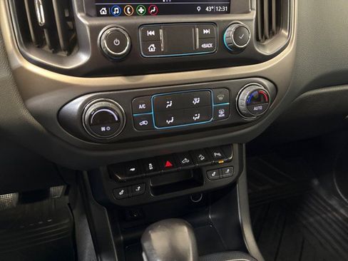 Used 2022 Chevrolet Colorado Z71 image 25