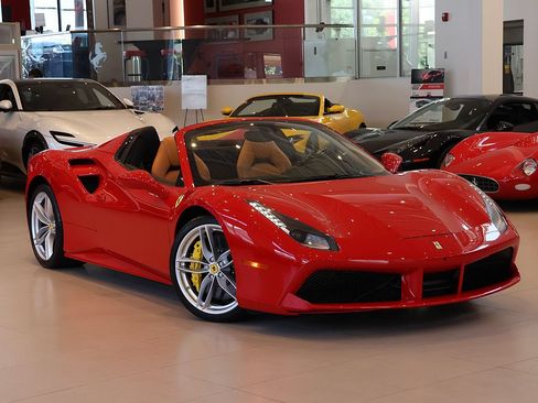 Certified 2019 Ferrari 488 Spider RWD image 7
