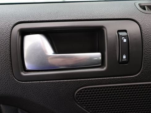 Used 2013 Ford Mustang Shelby GT500 image 35