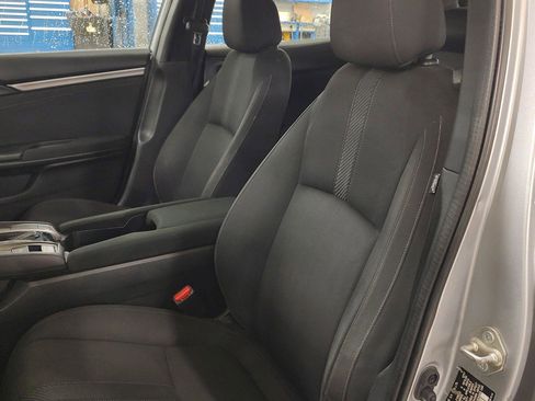 Used 2018 Honda Civic EX image 2