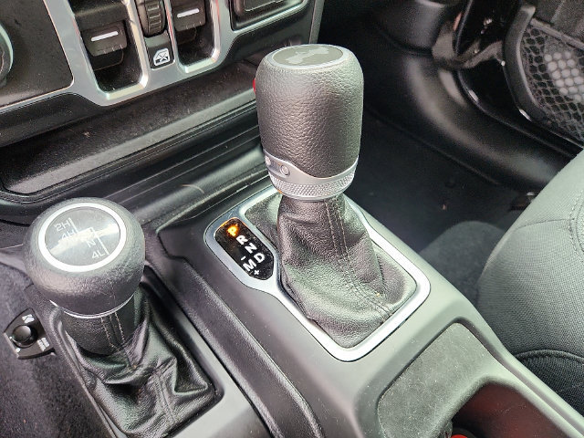 Used 2020 Jeep Wrangler Unlimited Sport AWD/4WD image 14