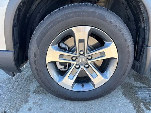 Certified 2023 Honda Pilot EX-L image 9