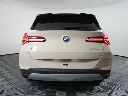 Used 2026 BMW X3 xDrive30i w/ Premium Package AWD/4WD image 5