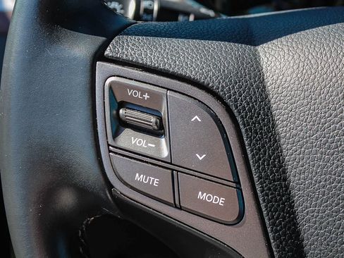 Used 2019 Hyundai Santa Fe XL SE w/ SE Premium Package 02 FWD image 29