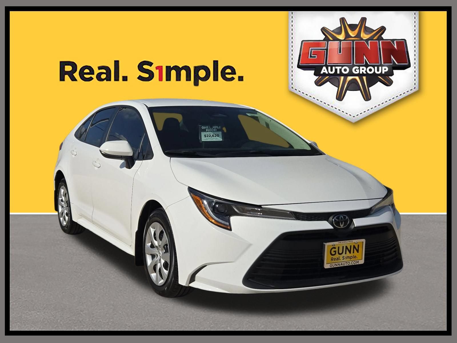 Used 2025 Toyota Corolla LE FWD image 1