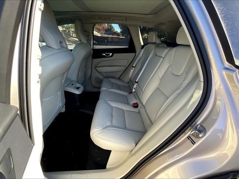 New 2026 Volvo XC60 T8 Ultra w/ Protection Package Premier image 12