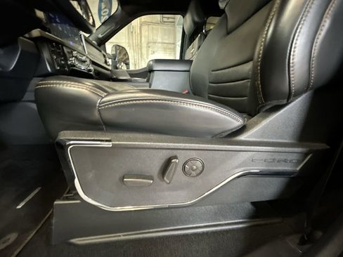 Used 2024 Ford F350 Platinum w/ FX4 Off-Road Package image 12