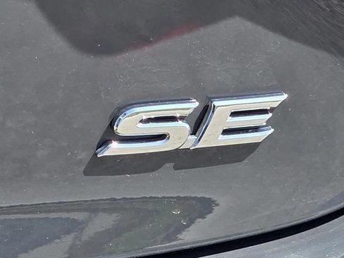 Used 2025 Toyota Camry SE w/ Convenience Package FWD image 28