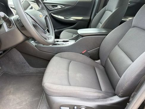 Used 2024 Chevrolet Malibu LT FWD image 17