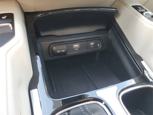 New 2025 Kia Telluride S image 27