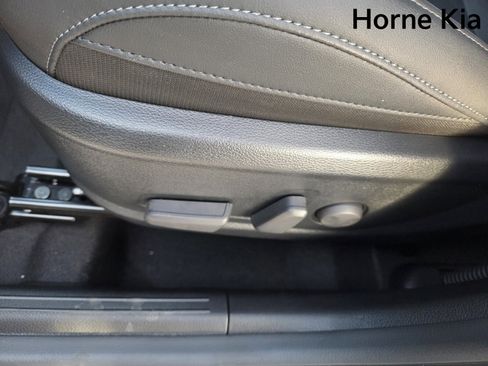 New 2026 Kia Seltos SX image 13