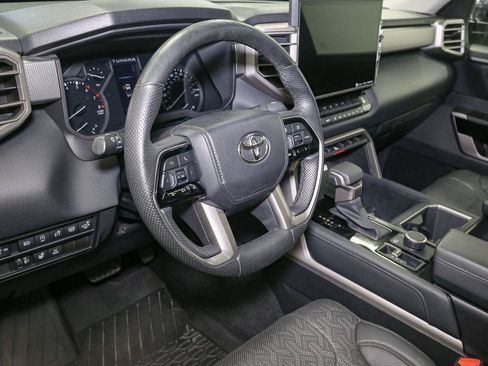 Used 2022 Toyota Tundra Limited AWD/4WD image 23