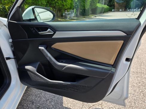 Used 2019 Volkswagen Jetta S FWD image 32
