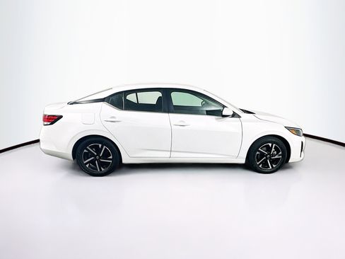 Used 2024 Nissan Sentra SV image 10