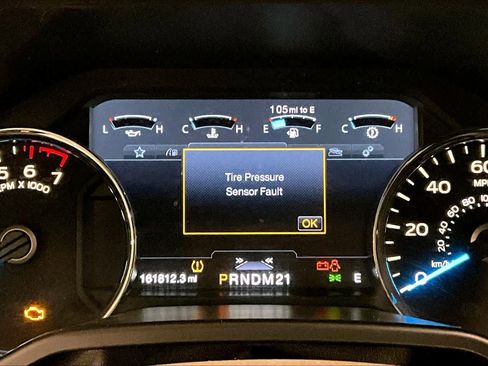 Used 2016 Ford F150 King Ranch w/ Equipment Group 601A Luxury image 24