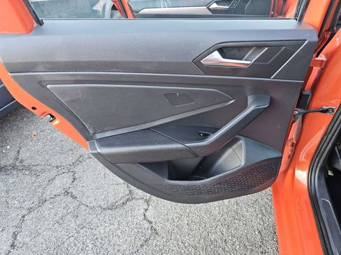 Used 2019 Volkswagen Jetta S w/ Driver Assistance Package image 12