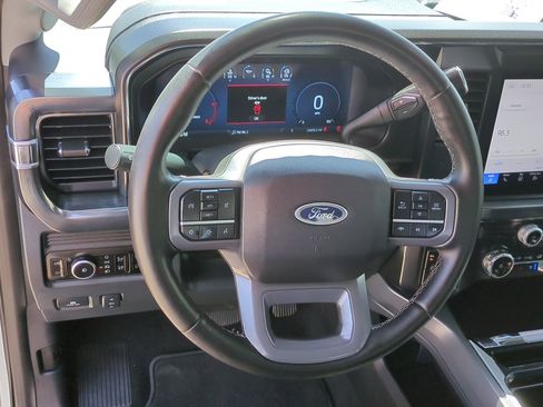Used 2025 Ford F250 Lariat AWD/4WD image 18