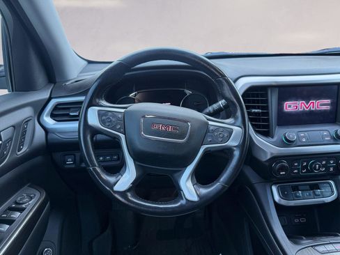 Used 2021 GMC Acadia SLT w/ Technology Package image 12