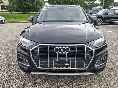 Certified 2022 Audi Q5 Premium w/ Premium Plus Package AWD/4WD image 2