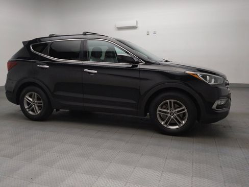 Used 2017 Hyundai Santa Fe Sport image 11