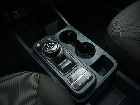 Certified 2022 Ford Maverick XL image 18