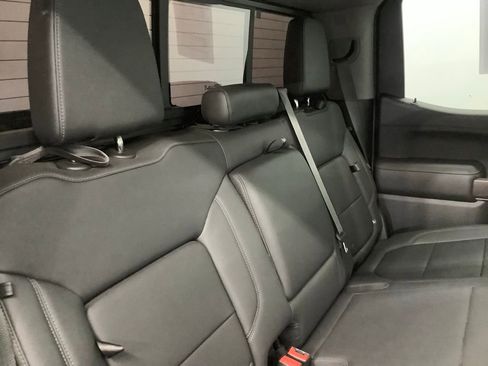 Used 2022 GMC Sierra 1500 SLT w/ SLT Premium Plus Package AWD/4WD image 33