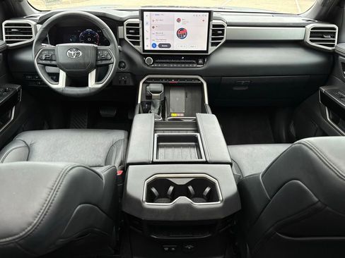 Used 2025 Toyota Tundra Limited w/ Power Package AWD/4WD image 9
