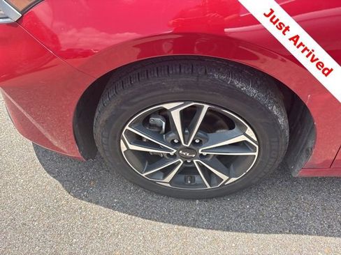 Used 2024 Kia Forte LXS FWD image 20