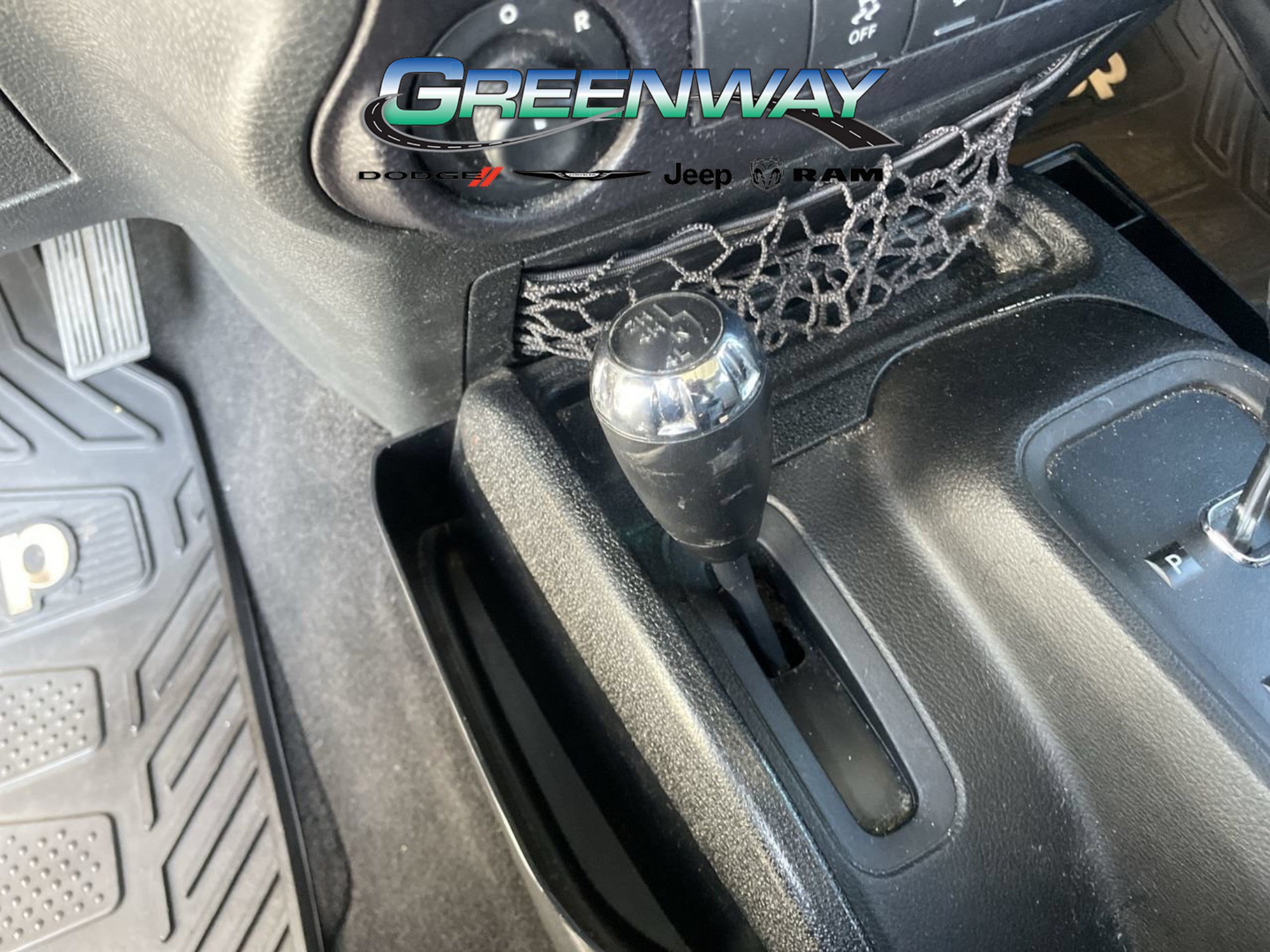 Used 2015 Jeep Wrangler Unlimited Sahara AWD/4WD image 24